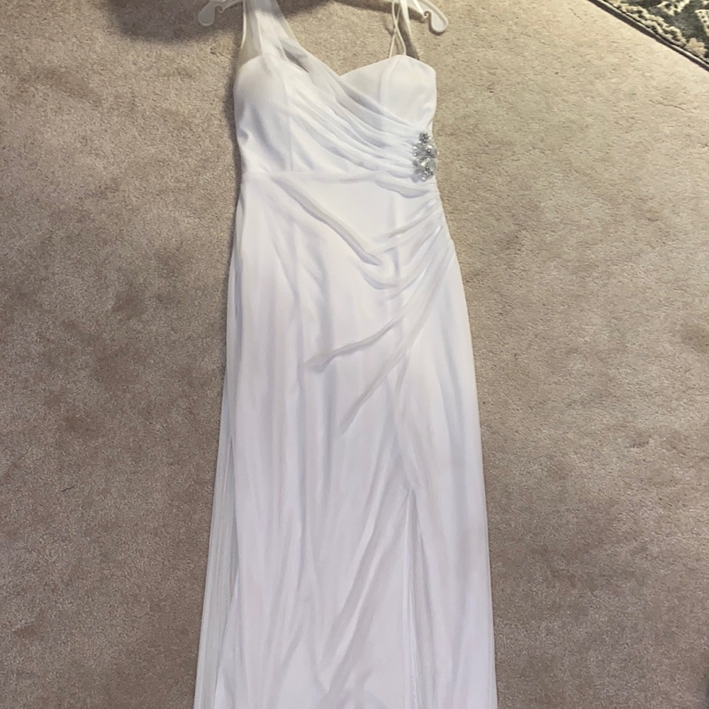 David’s Bridal White Gown Size 4